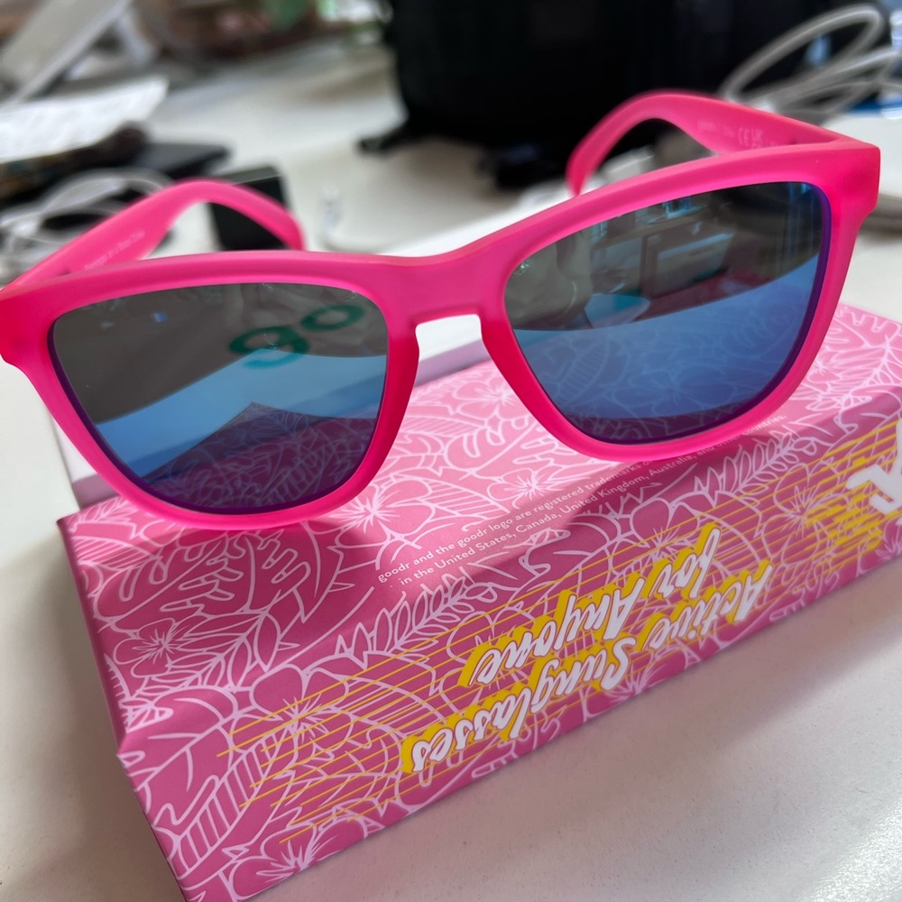 Goodr OG Flamingos on a Booze Cruise Glasses